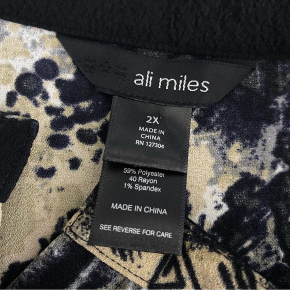 Ali Miles 3/4 Sleeve Button Front Swing Tunic Top 2X Black Beige Mixed Print - Picture 5 of 8
